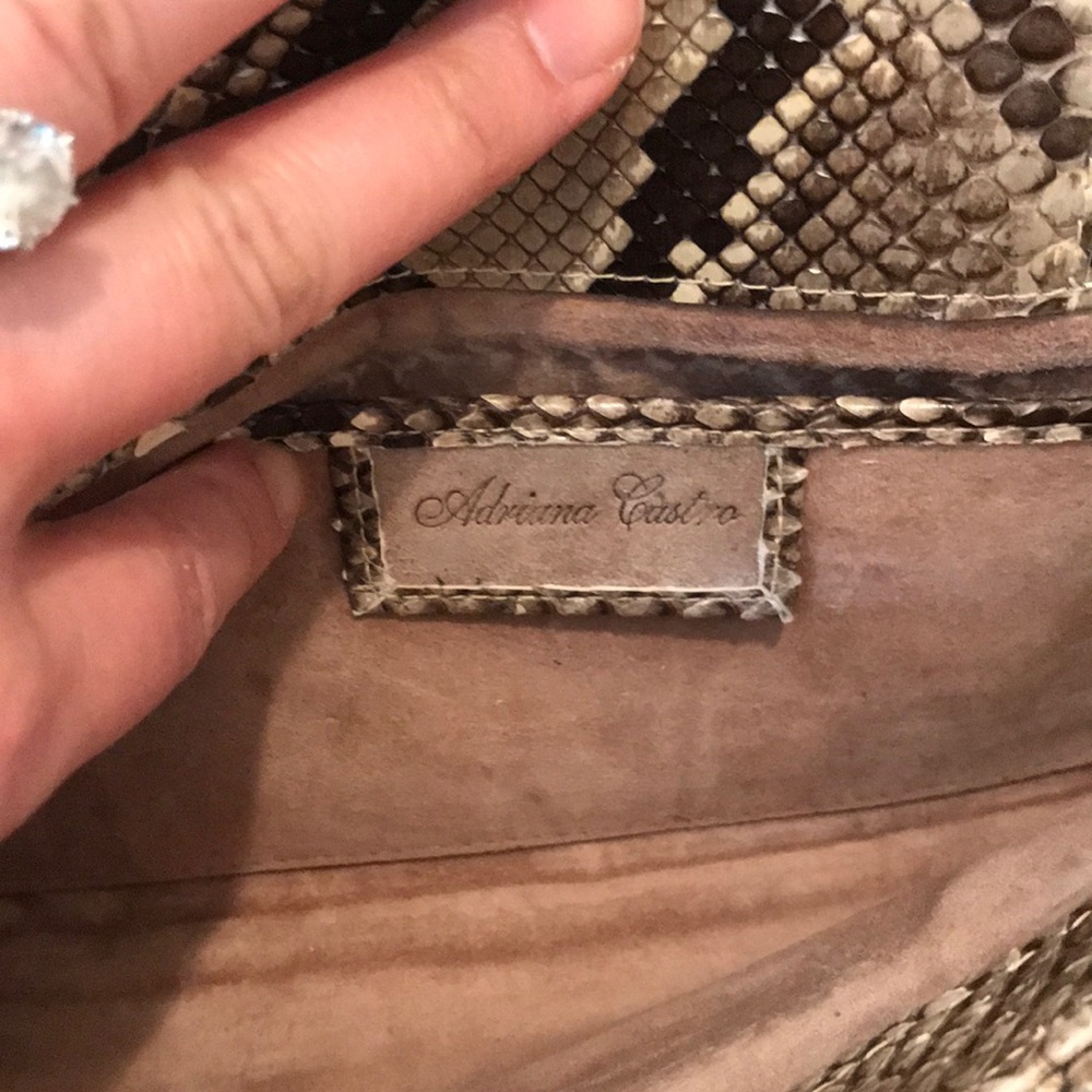 Adriana Castro Annie clutch - Picture 3 of 3